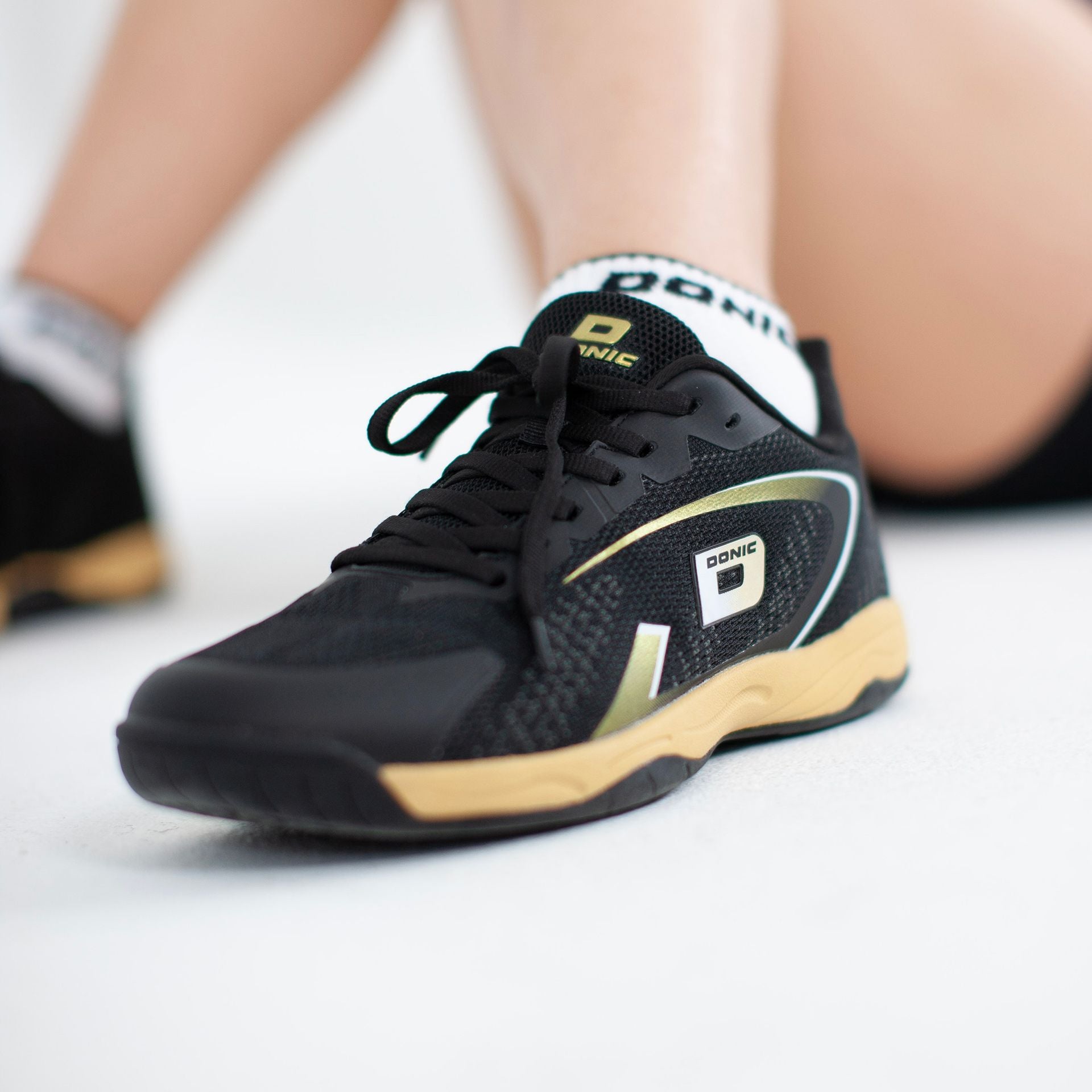 Donic shoes Competition Panther black/gold/white