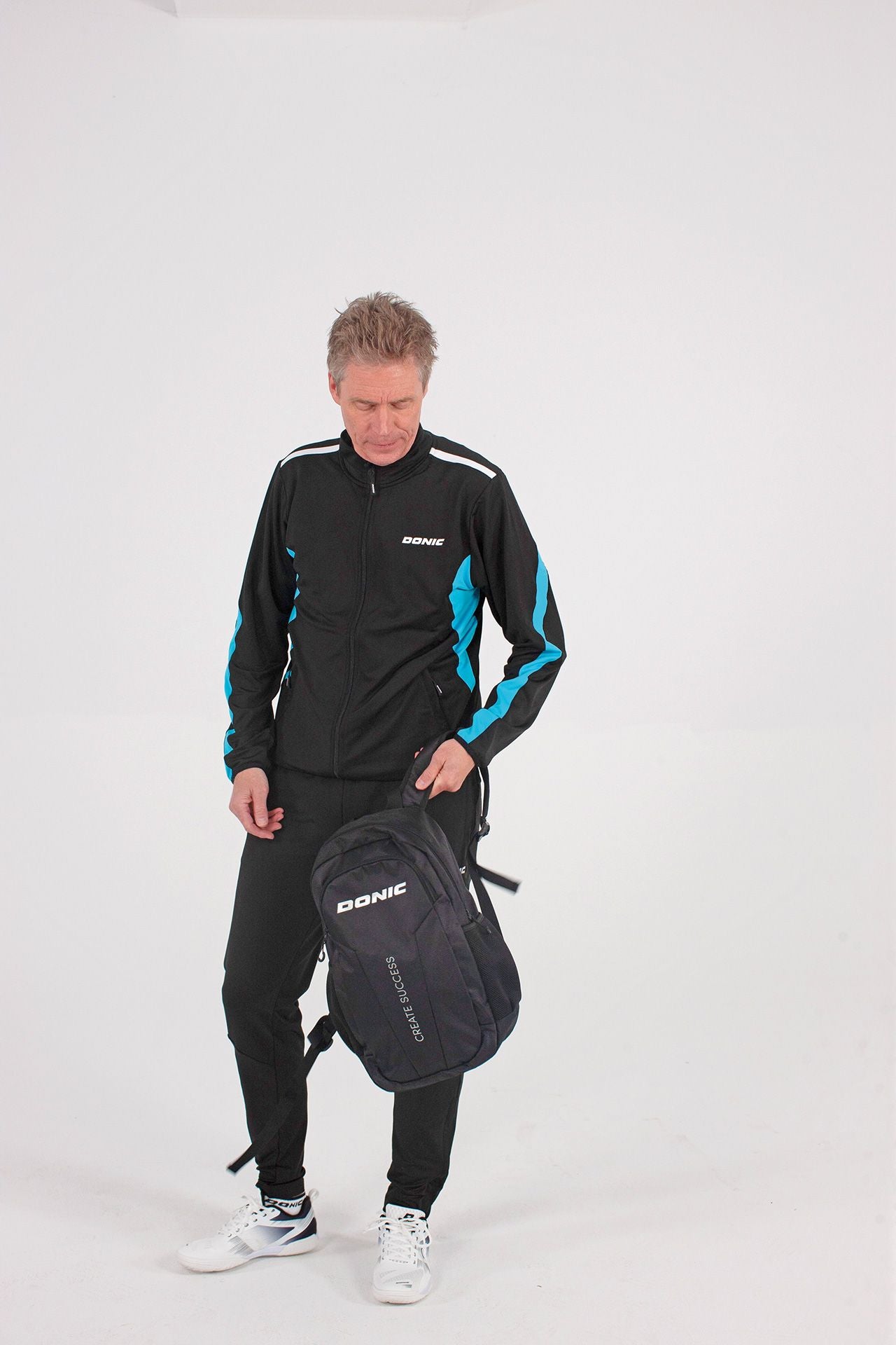Donic Tracksuitjacket Averis navy/cyan/red